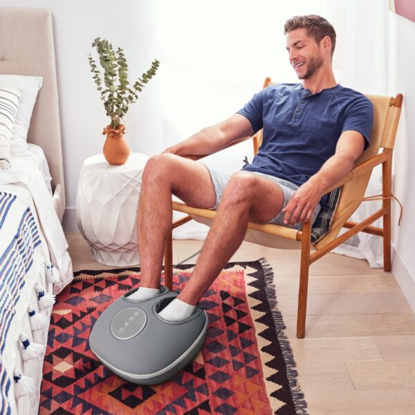 Shiatsu Air Deluxe Massager with Heat - Image 7
